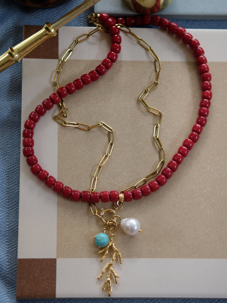 Holiday x 12 - Mahala