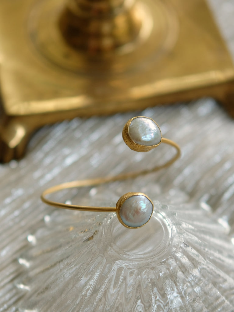 Holiday - Piedra Bangle