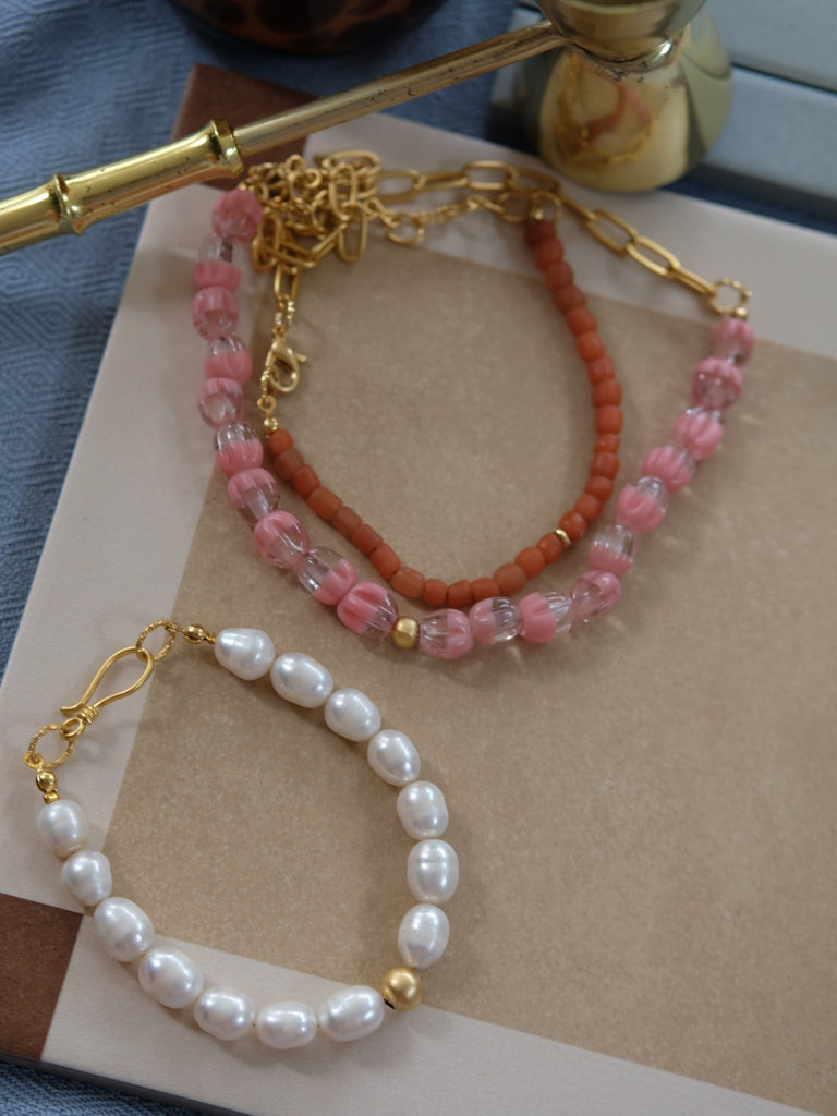 Holiday x 12 - Bronte in Pink