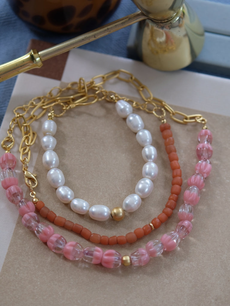 Holiday x 12 - Bronte in Pink