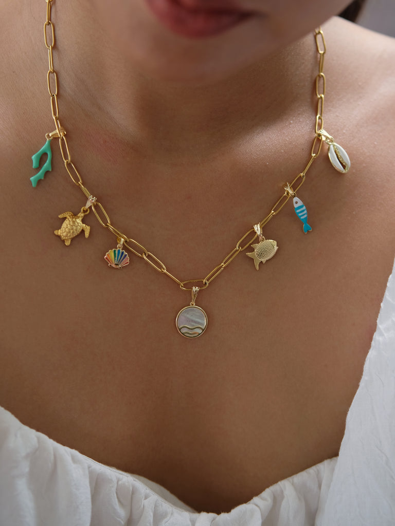 Charms Bar - Colored Clam Shell