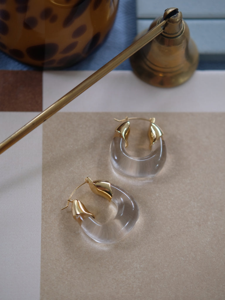 Holiday x 12 - Edie Earrings in Clear Quartz